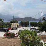Apartment Fotini Emborios
