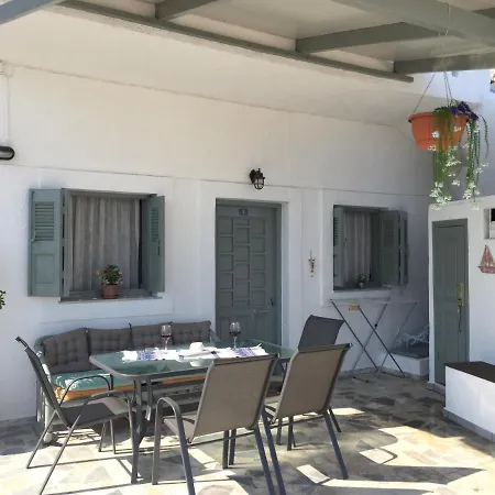 Apartament Fotini Emborios