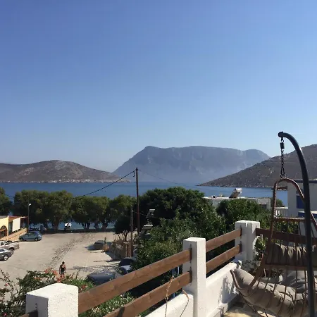 アパート Fotini *