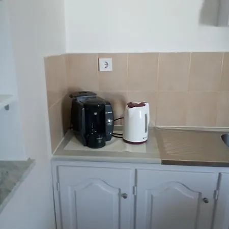 Fotini アパート *