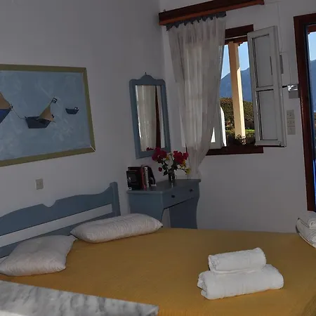 Fotini アパート Emborios