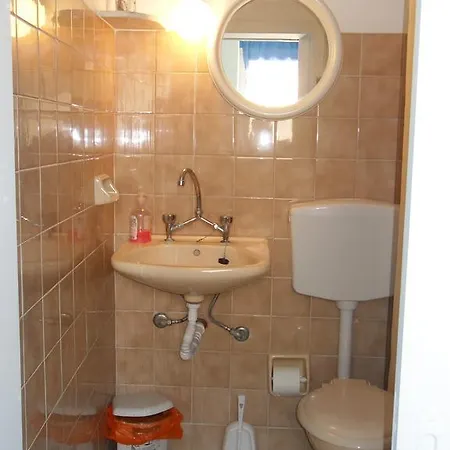 Apartment Fotini Emborios