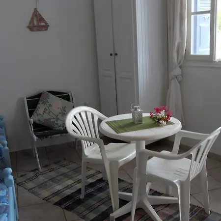 Fotini Apartment *